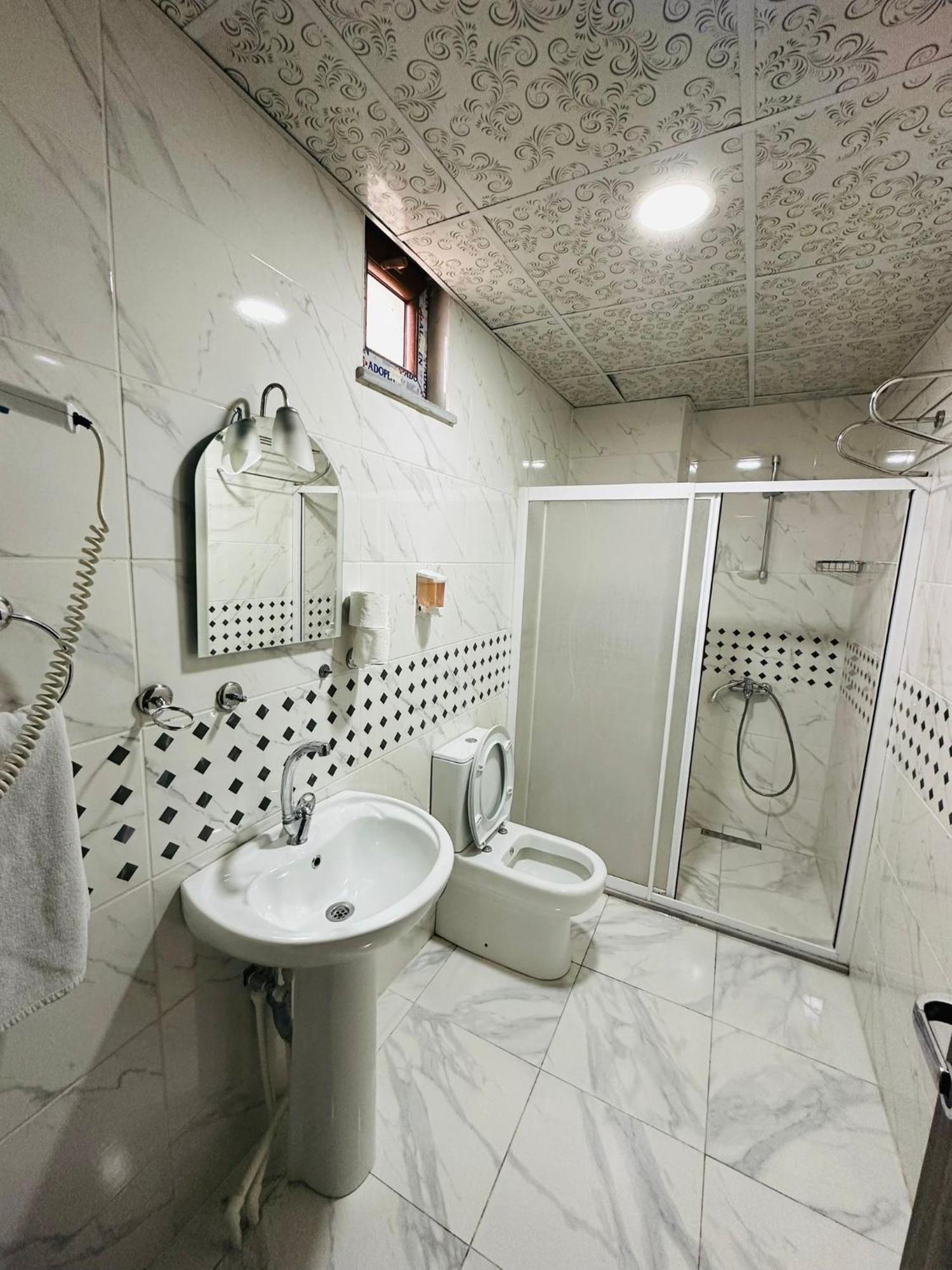 Toprak Hotel Van Extérieur photo